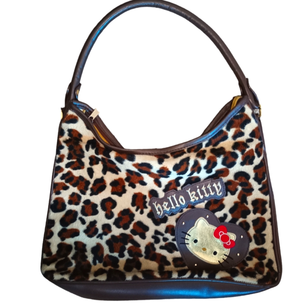 SOLD- ❌ Y2K hello kitty cheetah purse brown
